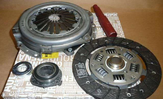 Renault Clio 1.2 - 1.4 Debriyaj Seti